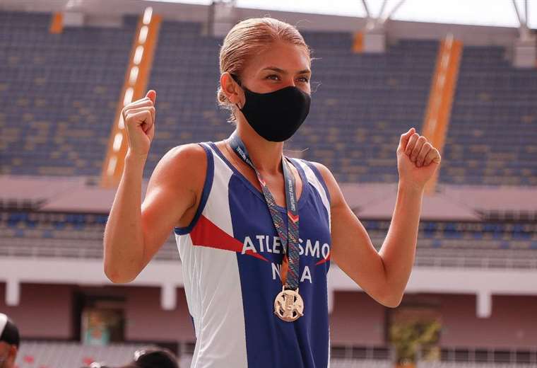 Noelia Vargas impuso récord nacional en 10 mil metros marcha