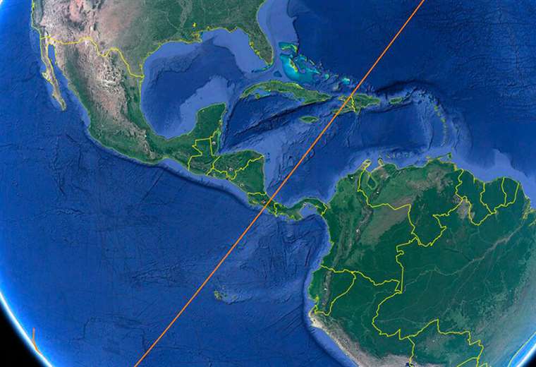 Cohete chino pasó sobre Costa Rica y ahora sigue su trayectoria descendente 