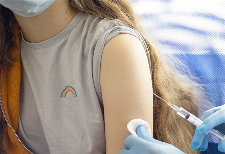 18.569 niños han recibido la primera dosis de la vacuna anticovid en el país