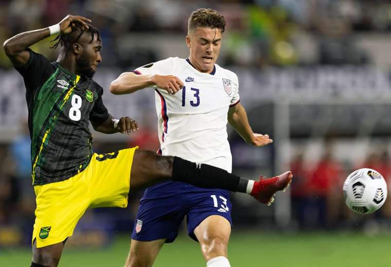 EE.UU. empata 1-1 con Jamaica y compromete liderato del octagonal de Concacaf
