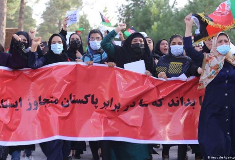 Mujeres afganas: "Si no luchamos, estamos perdidas"
