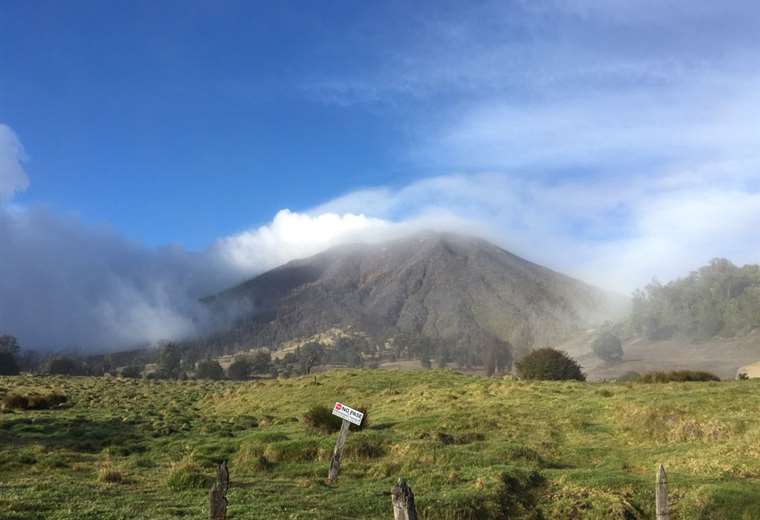 Parque Nacional Volcán Turrialba reabrirá sus puertas este viernes