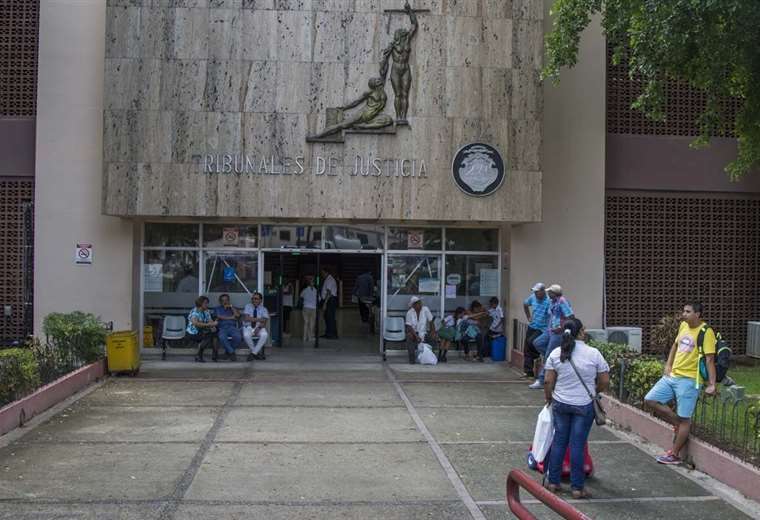 Detienen a menor sospechoso de amenazar con atentado en colegio de Guanacaste