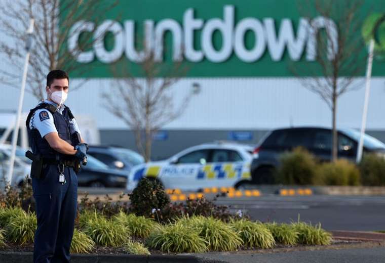 Nueva Zelanda: extremista apuñala a 6 personas en ataque calificado de "terrorista"
