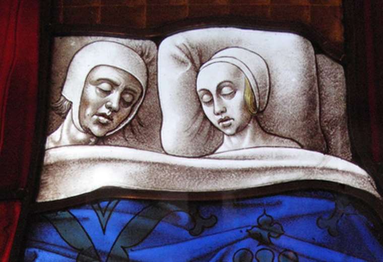 La sorpresiva (y olvidada) manera en la que dormía la gente en la Edad Media