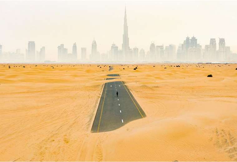Dubái, la ciudad en el desierto que lucha para no ser engullida por la arena