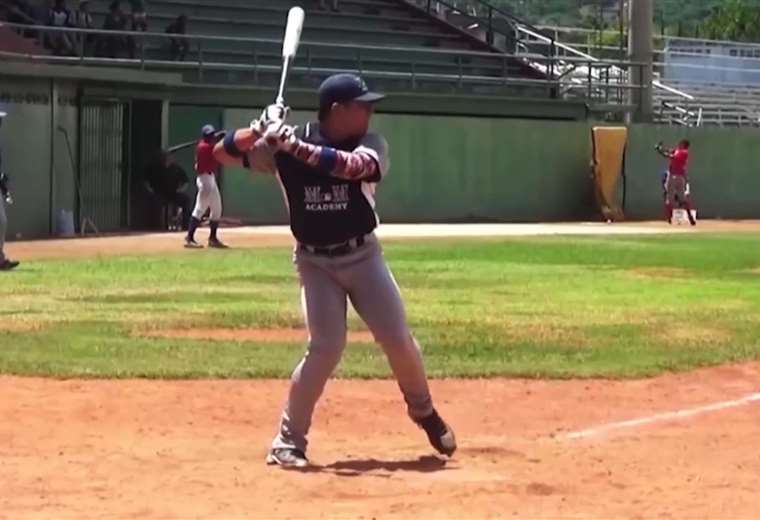Bandas criminales extorsionan a academias de béisbol juvenil en Venezuela