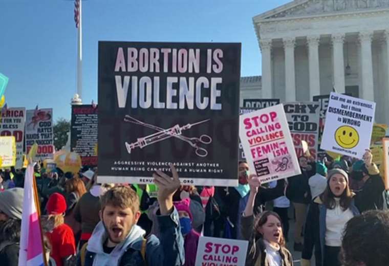 OMS llama a levantar restricciones contra el aborto