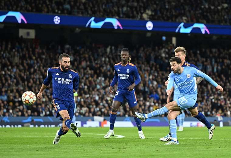 En un partido de locura, el Manchester City castiga primero al Real Madrid
