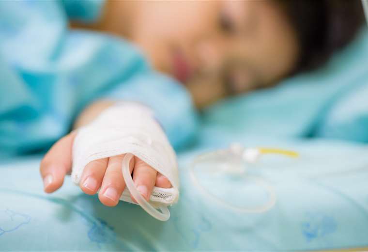 "Los padres le restan importancia a la vacunación infantil", dice Hospital de Niños 