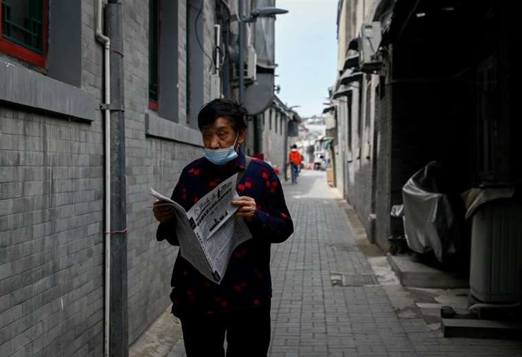 Nuevas restricciones anticovid convierten a Pekín en una ciudad fantasma