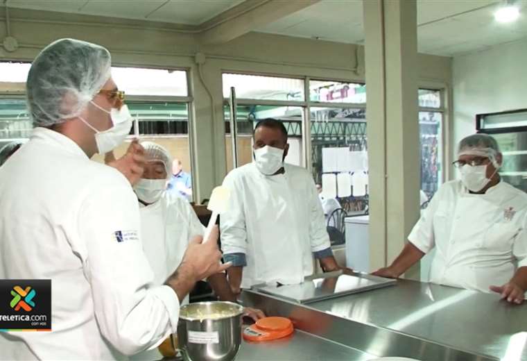 ‘Chepe se Baña’ inaugura escuela de cocina para personas en condición de calle