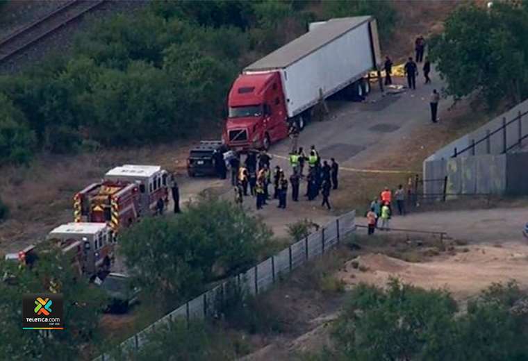 Al menos 20 muertos hallados dentro de un camión en Texas