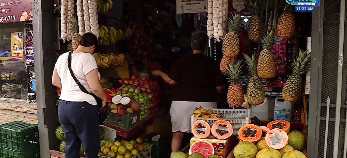 Los precios de algunas frutas verduras van hacia abajo | Teletica