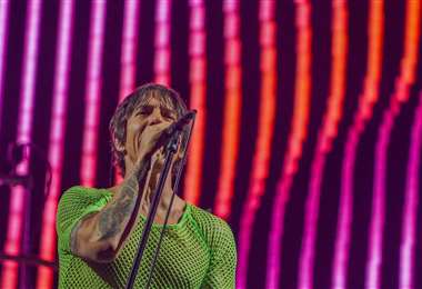red-hot-chili-peppers-en-costa