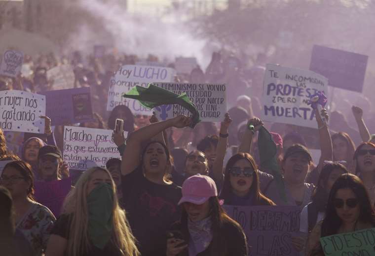 Millones de mujeres se movilizaron en el mundo en defensa de sus ...