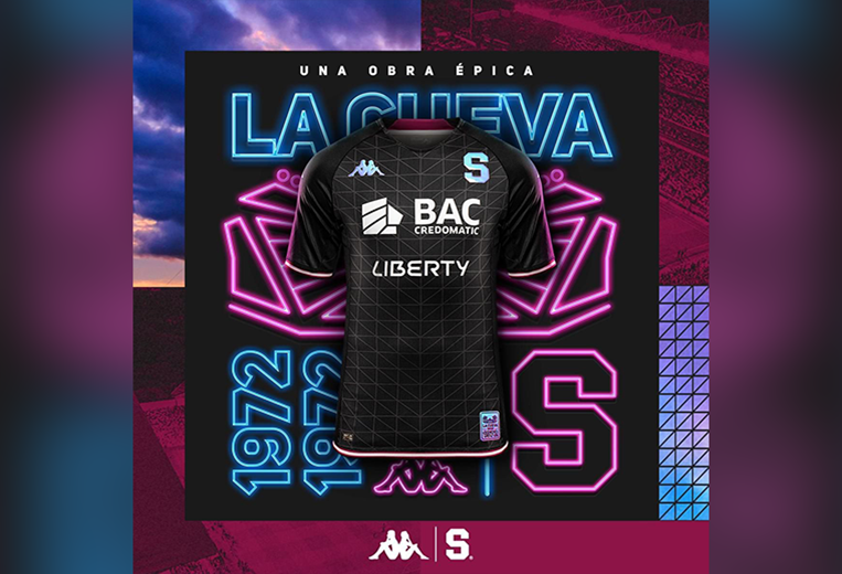 Nuevo tercer uniforme de Saprissa