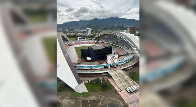 Estadio Nacional previo al concierto de Morat