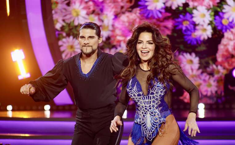 Gala 5 - Salsa - Lynda Díaz y César Abarca