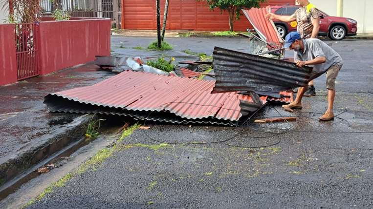 Emergencia causada por fuertes lluvias