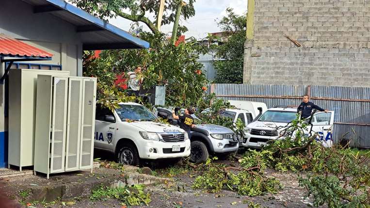 Emergencia causada por fuertes lluvias