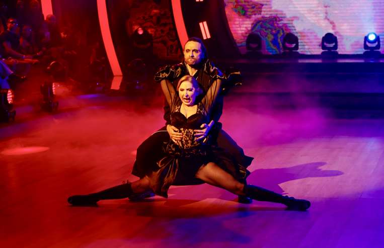 Gala 8 - Tango - Luis Montalbert y Lucía Jiménez