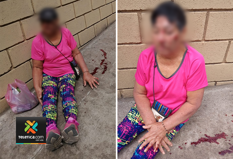 Toro suelto embiste varias personas en Oreamuno de Cartago