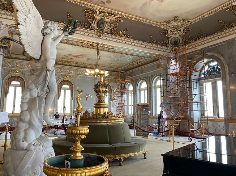 Restauración del foyer del Teatro Nacional