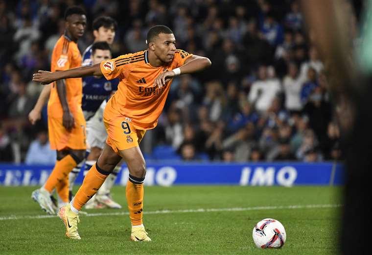 Real Madrid, aliado con los postes, gana con goles de Vinicius y Mbappé ...