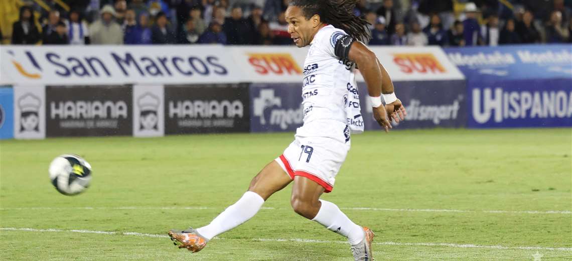 Jonathan McDonald recibe castigo de tres partidos