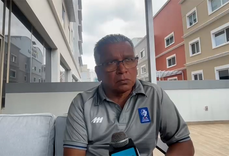 Leonardo Vargas al arbitraje: “No digo que nos beneficien, pero que sean parejos” - Imagen de la noticia