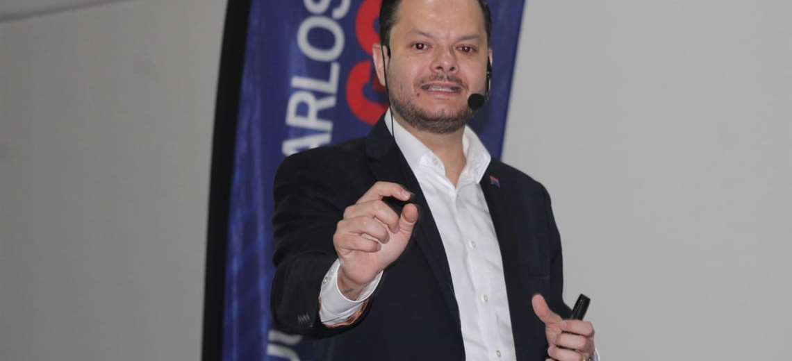 Juan Carlos Hidalgo reconoce interés en regresar a la presidencia del PUSC