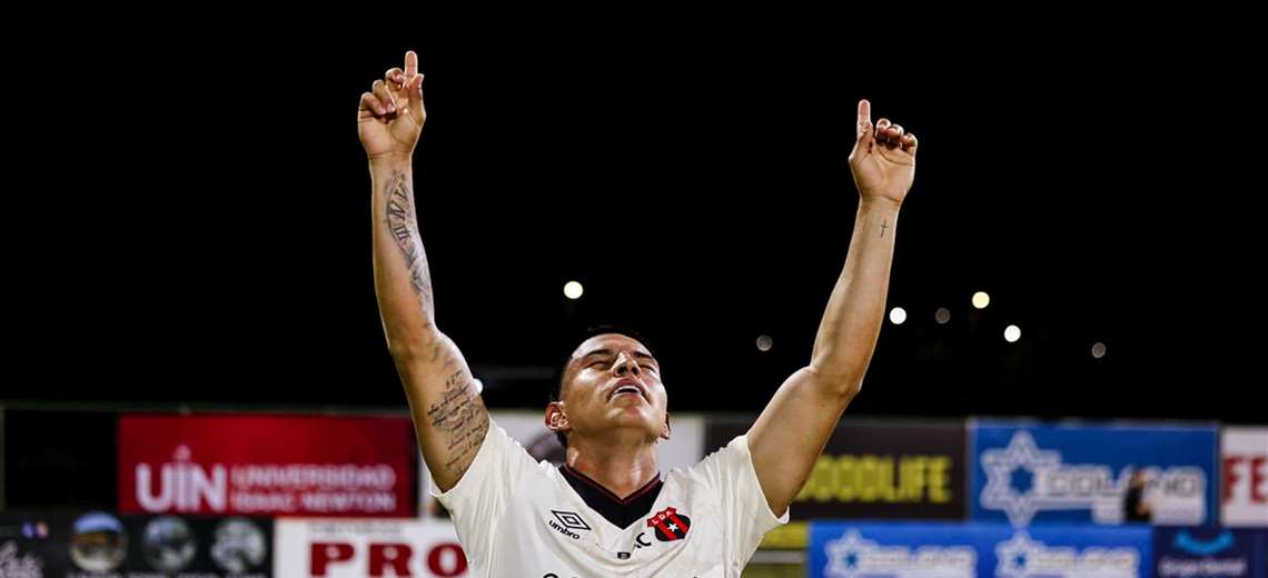 Bryan Ruiz a los jóvenes: 