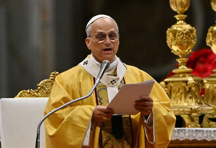 El Papa pide por la paz en su primera misa del año | Teletica