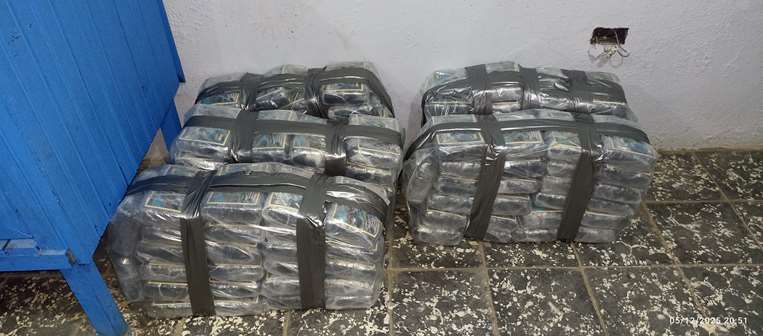 Decomisan 300 kilos de droga