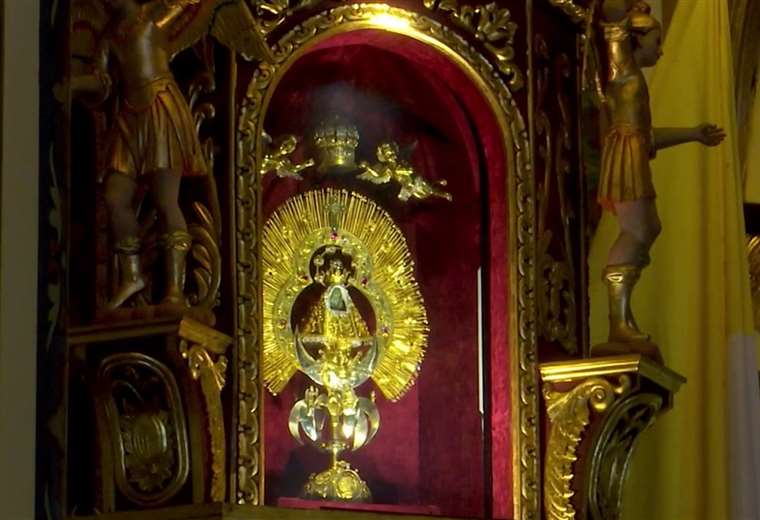 Virgen deLosángelesは今週の土曜日にメトロポリタン大聖堂を訪問します