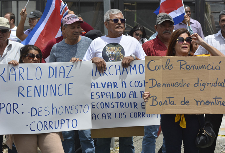 Marcha contra Fiscalía