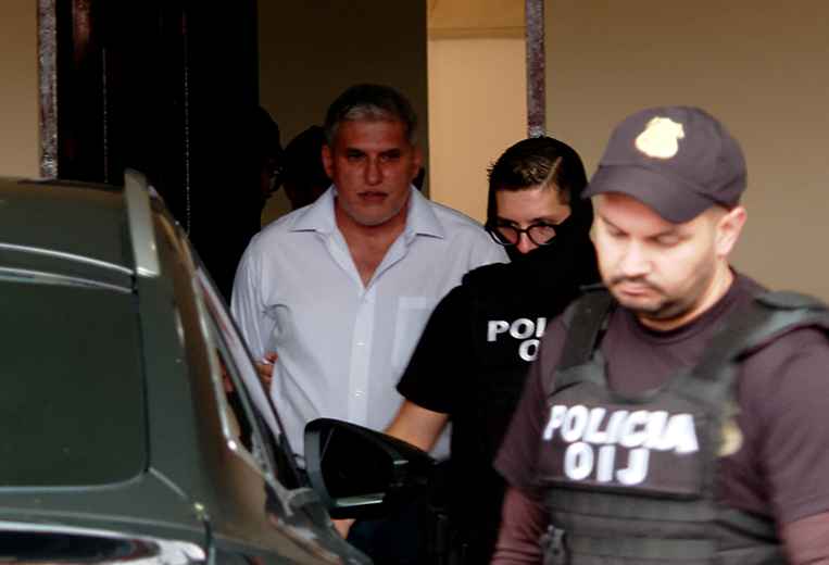 Detención de Mauricio Batalla, exministro de Obras Públicas y Transportes