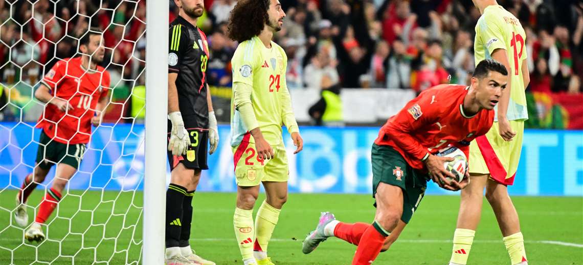 Doblete de CR7 no basta: Portugal tendrá que esperar para clasificar al Mundial