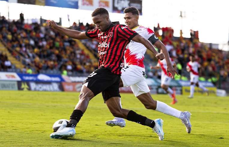 Alajuelense-Herediano.