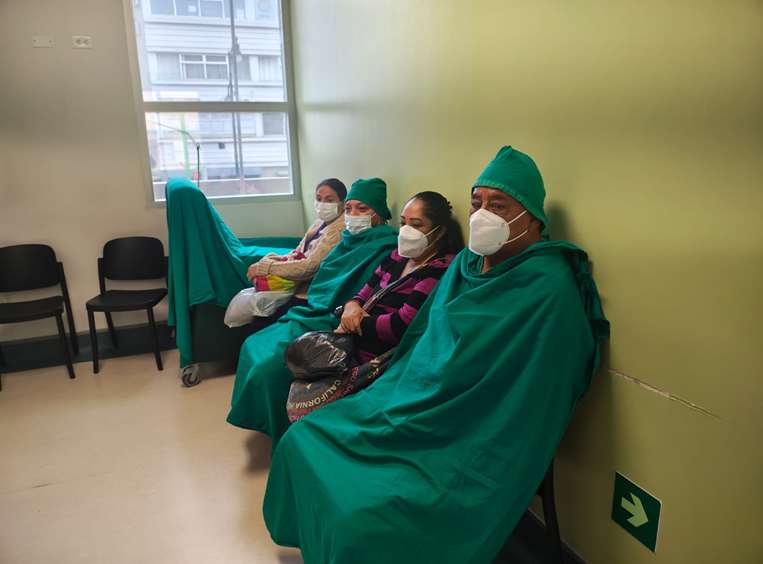 Pacientes esperando cirugía ambulatoria