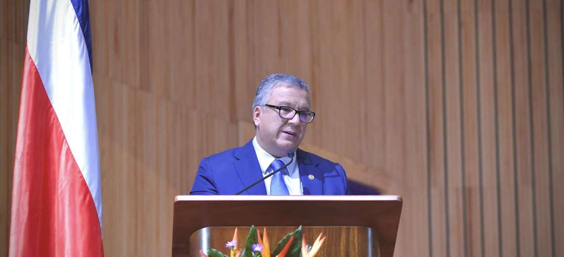 Rector de UCR se desmarca de carta que Consejo Universitario envió a ministro