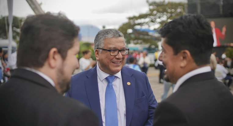 Rector de la Universidad de Costa Rica, Carlos Araya