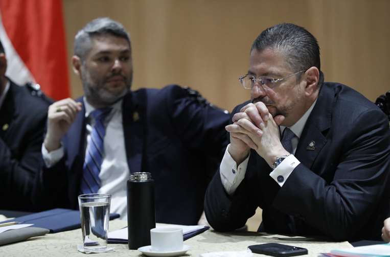 Comparecencia de Rodrigo Chaves y Jorge Rodríguez
