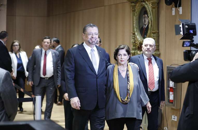 Comparecencia de Rodrigo Chaves y Jorge Rodríguez