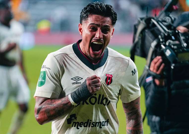 Alajuelense. 