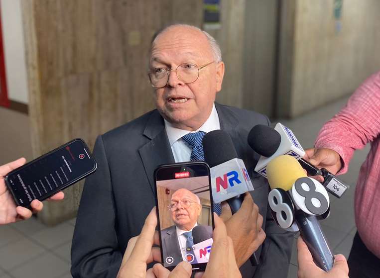 Juicio contra Celso Gamboa, Johnny Araya y Berenice Smith