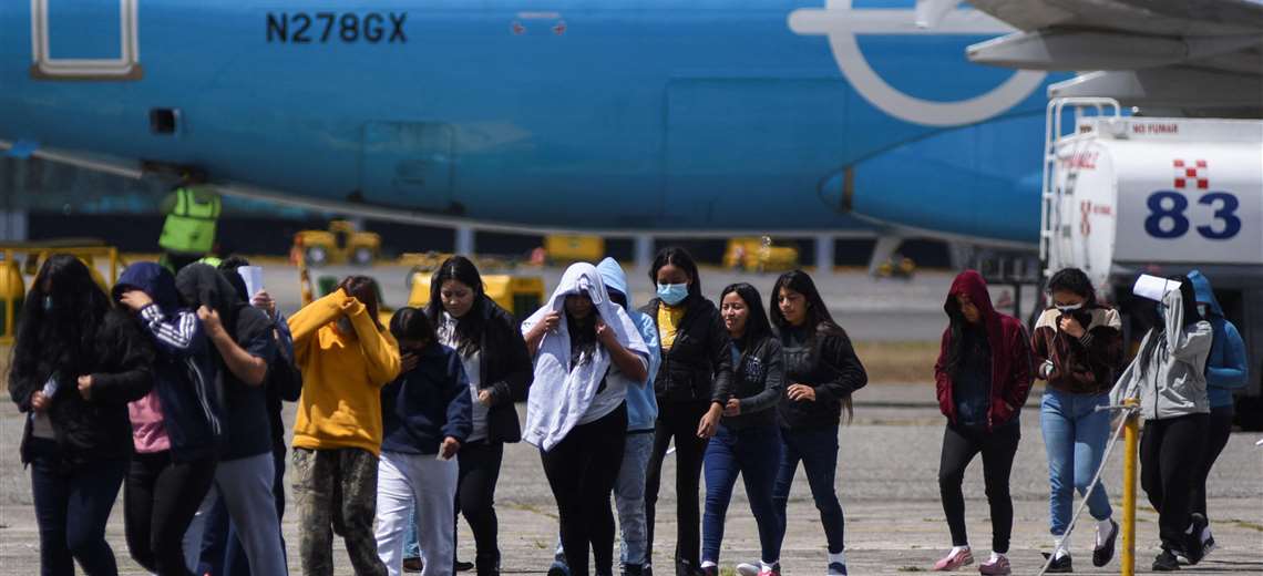 Jueza bloquea intento del gobierno de Trump de deportar a niños guatemaltecos