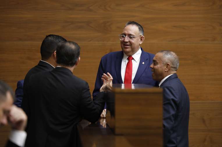 Discusión sobre inmunidad de Rodrigo Chaves