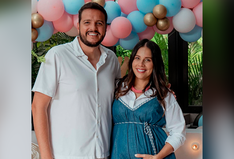 Max Barberena anuncia llegada de su tercer hijo